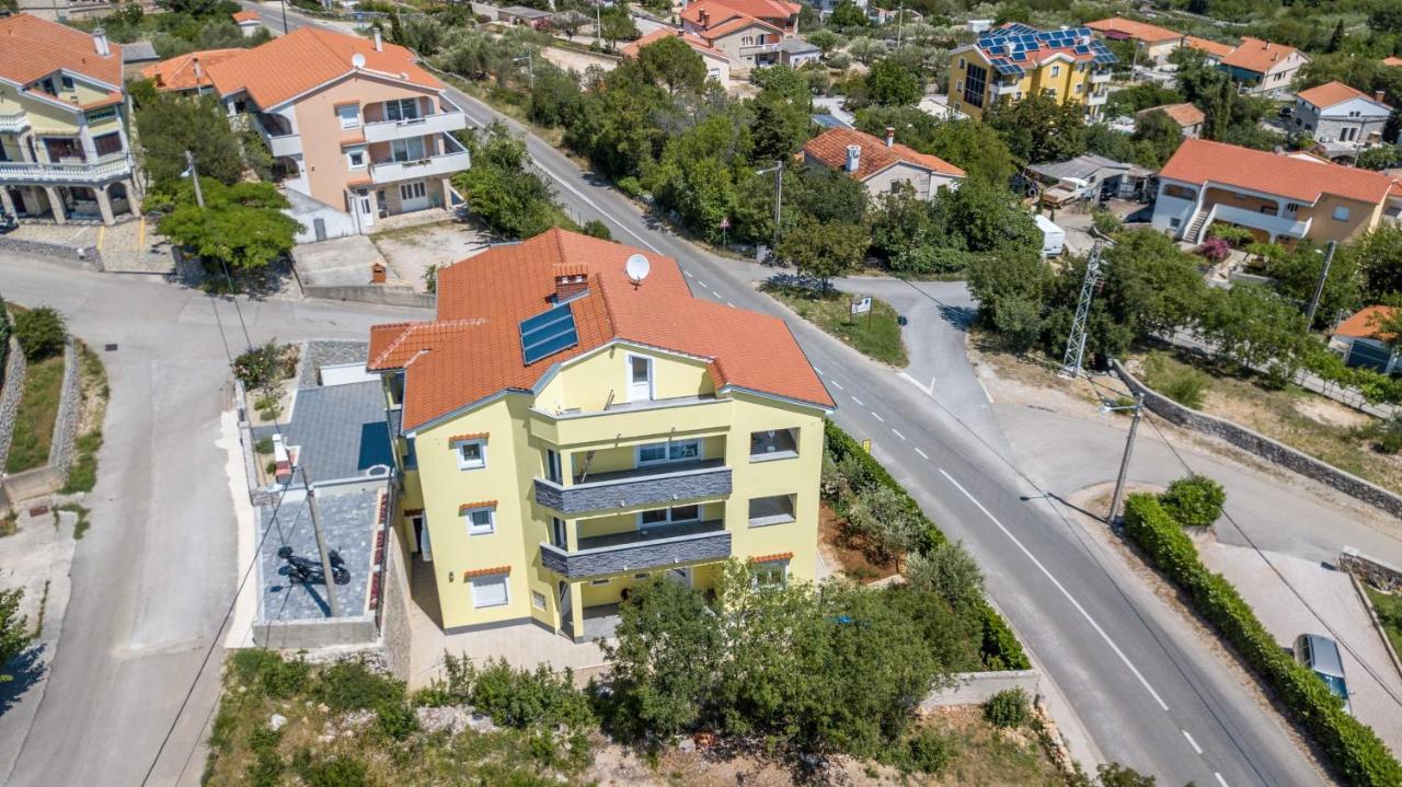 Apartments Jana Salatic Экстерьер фото
