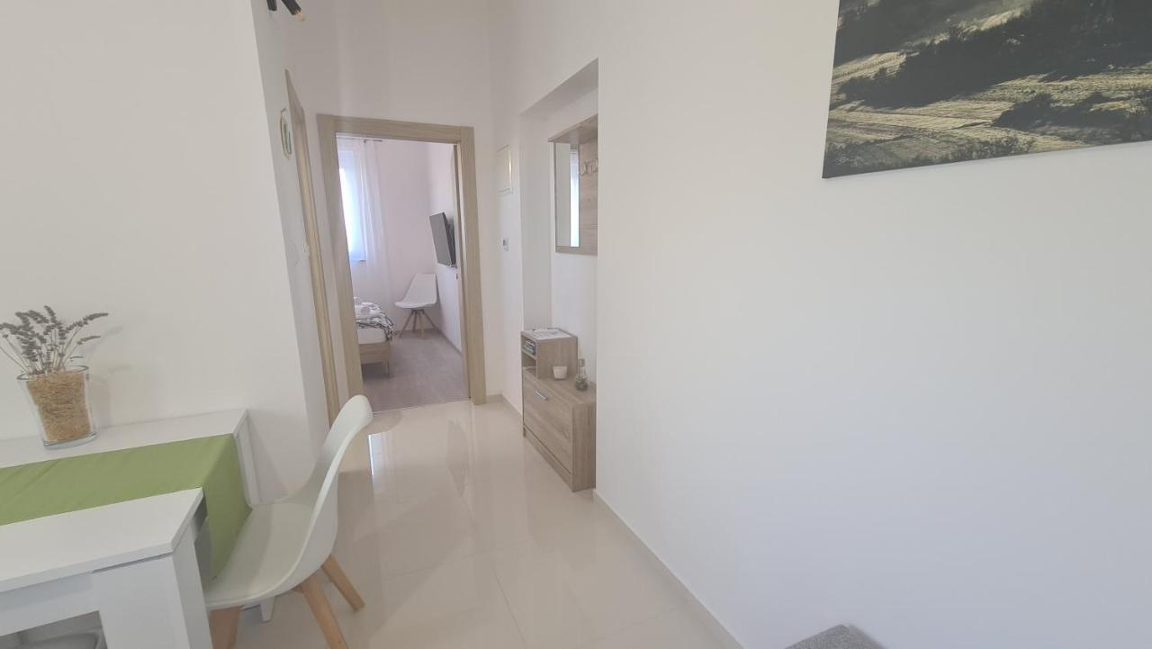 Apartments Jana Salatic Экстерьер фото